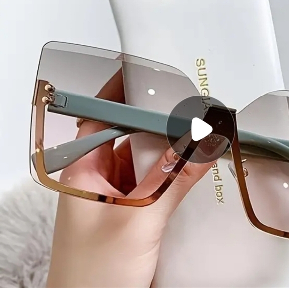 XING YU LADIES OVERSIZED RIMLESS FASHION TRENDY SUNGLASSES GREENISH METAL FRAME - Picture 3 of 4